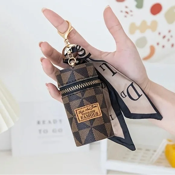 Brown Cilinder Lipstick Holder Keychain - Picture 2 of 6